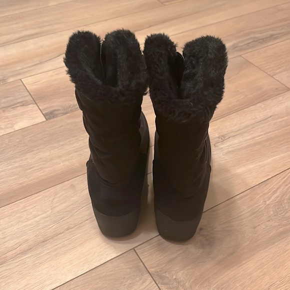 NoBo Snow Boots - Picture 4 of 7